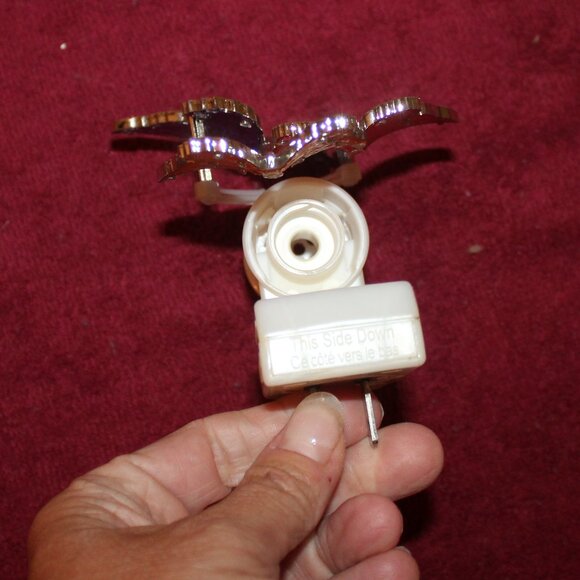 Bath & Body Works Wallflowers Plug in th Butterfly Trio or Spring Butterflies - Picture 2 of 6